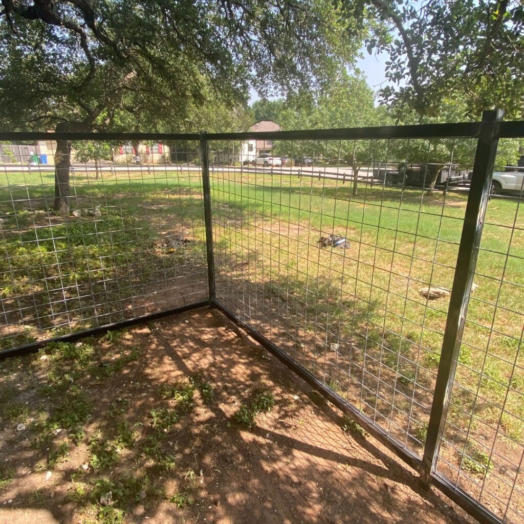 Bull panel fence installation in Austin, Texas