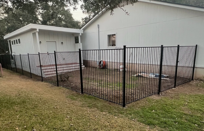 eat, polished finish showing deck, skirting, and fencing integration.