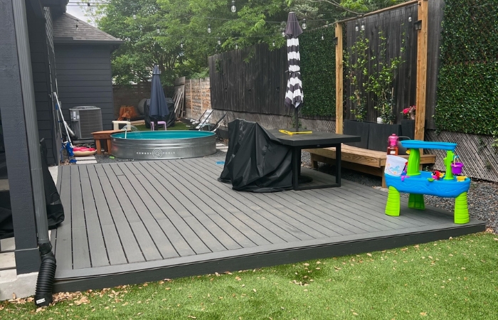 Completed Trex Clamshell floating deck with clean lines
